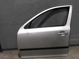 Porte avant gauche