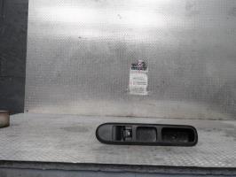 Interrupteur de leve vitre avant droit