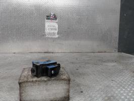 Interrupteur de leve vitre avant droit