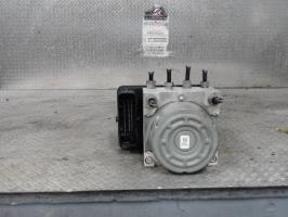 Bloc ABS (freins anti-blocage)