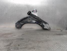 Triangle inferieur avant gauche