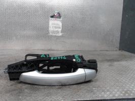 Poignee porte avant droit