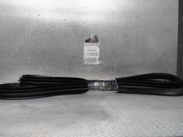 Joint de porte avant gauche