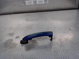 Poignee porte avant gauche
