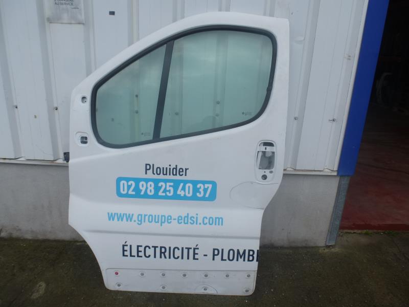 Porte avant gauche