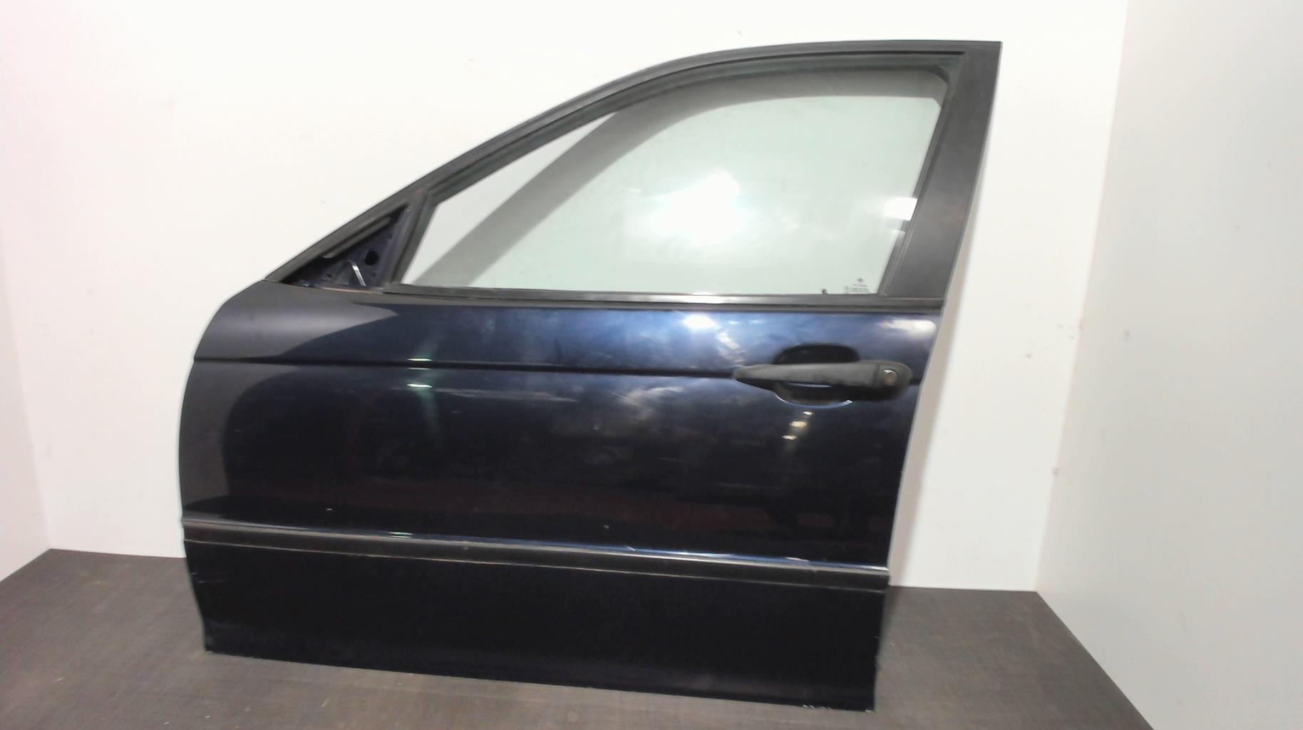 Porte avant droit