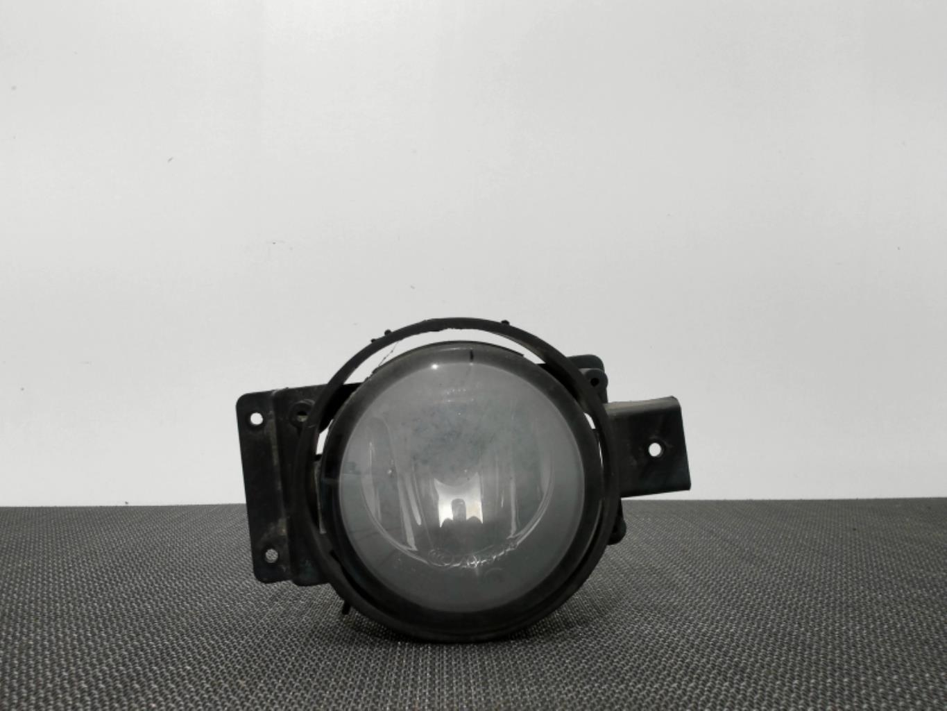 Anti brouillard droit (feux)