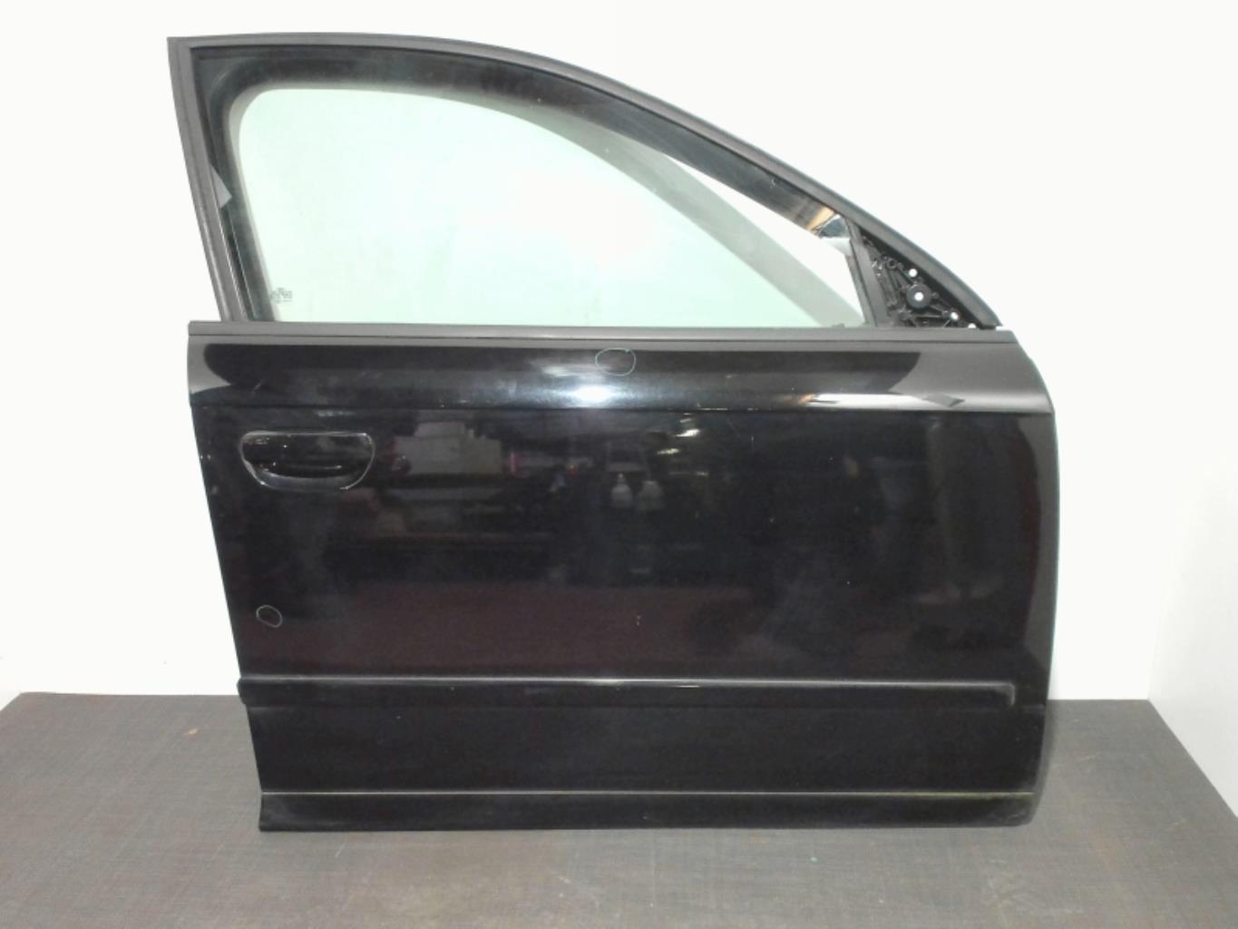 Porte avant droit