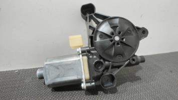 Moteur leve vitre avant gauche
