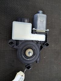 Moteur leve vitre avant droit