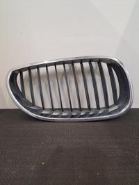 Grille de calandre droite