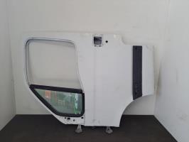 Porte avant gauche