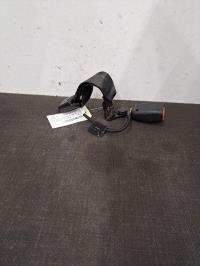 Attache ceinture arriere droit