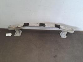 Renfort pare choc avant (traverse)