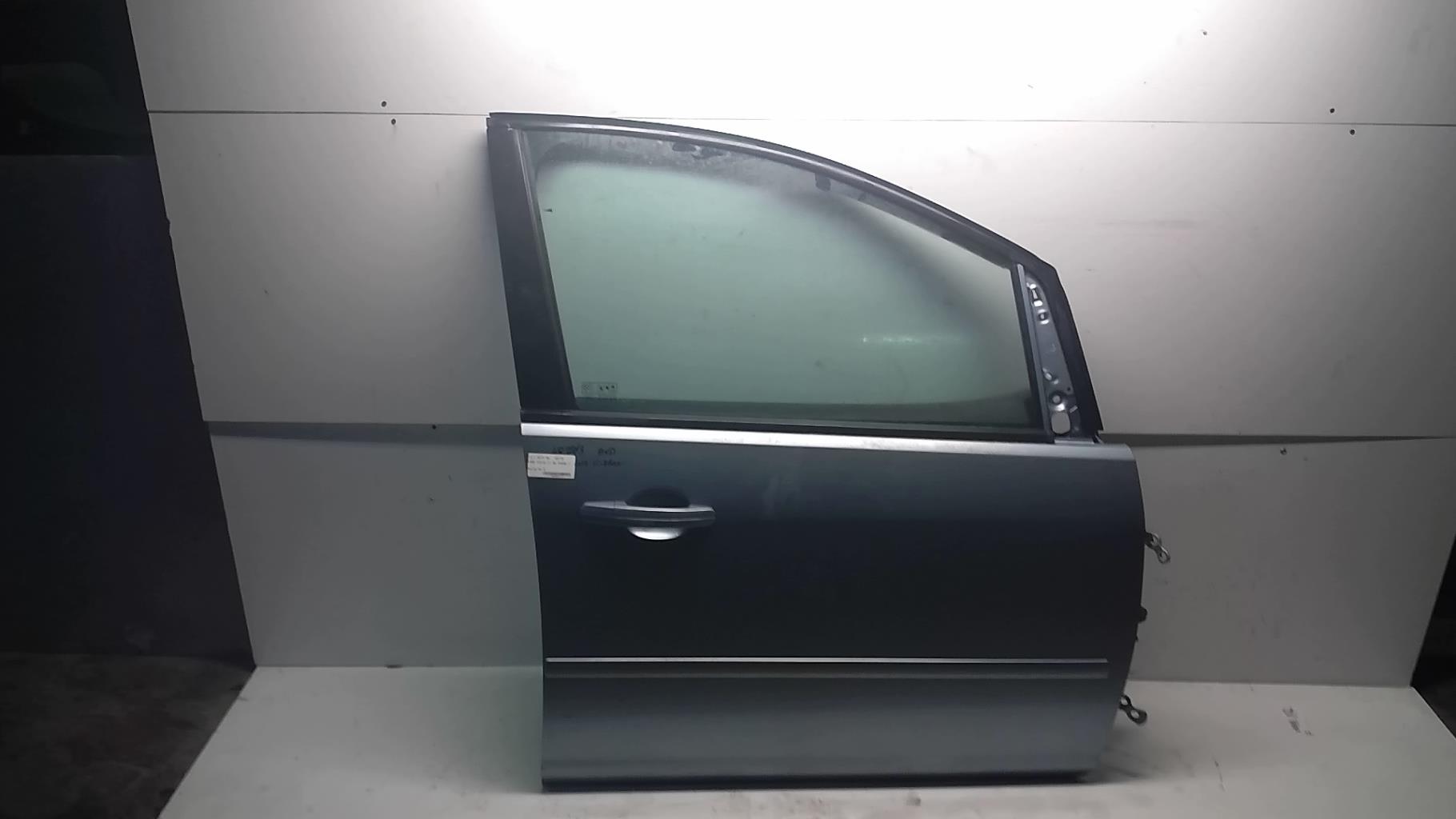 Porte avant droit