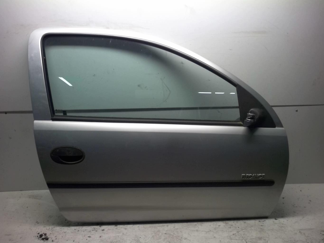 Porte avant droit
