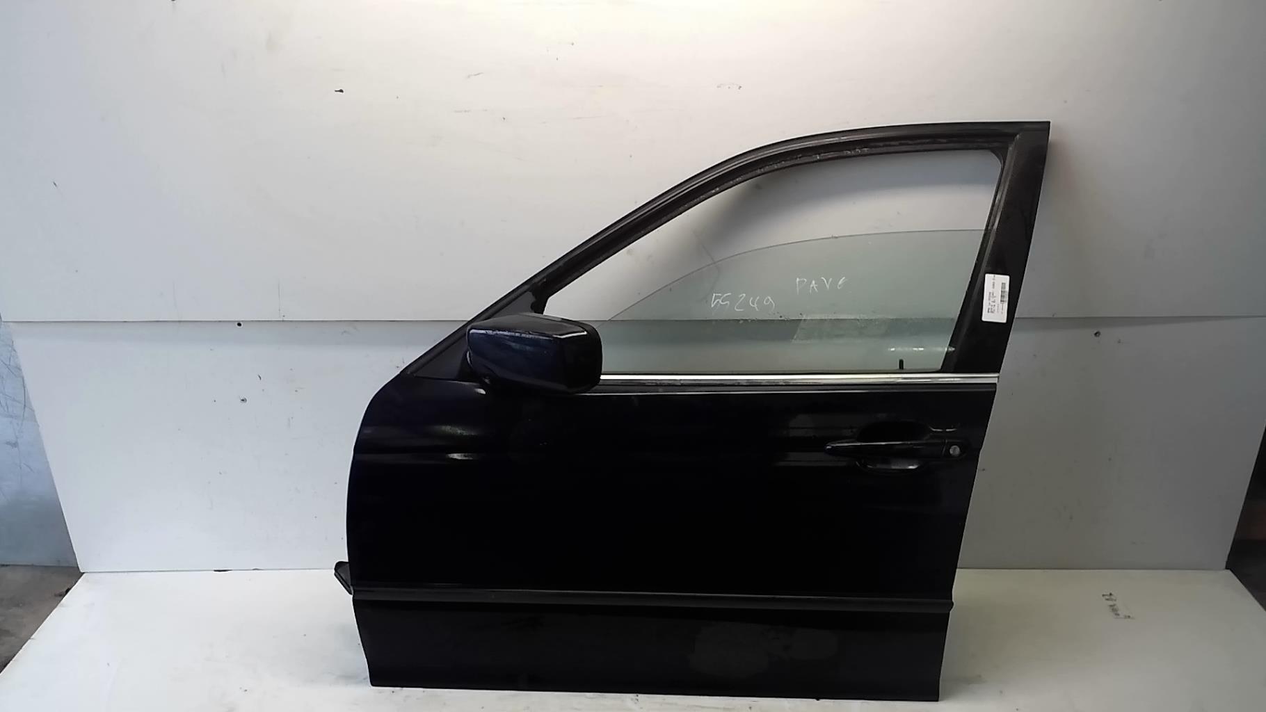 Porte avant gauche