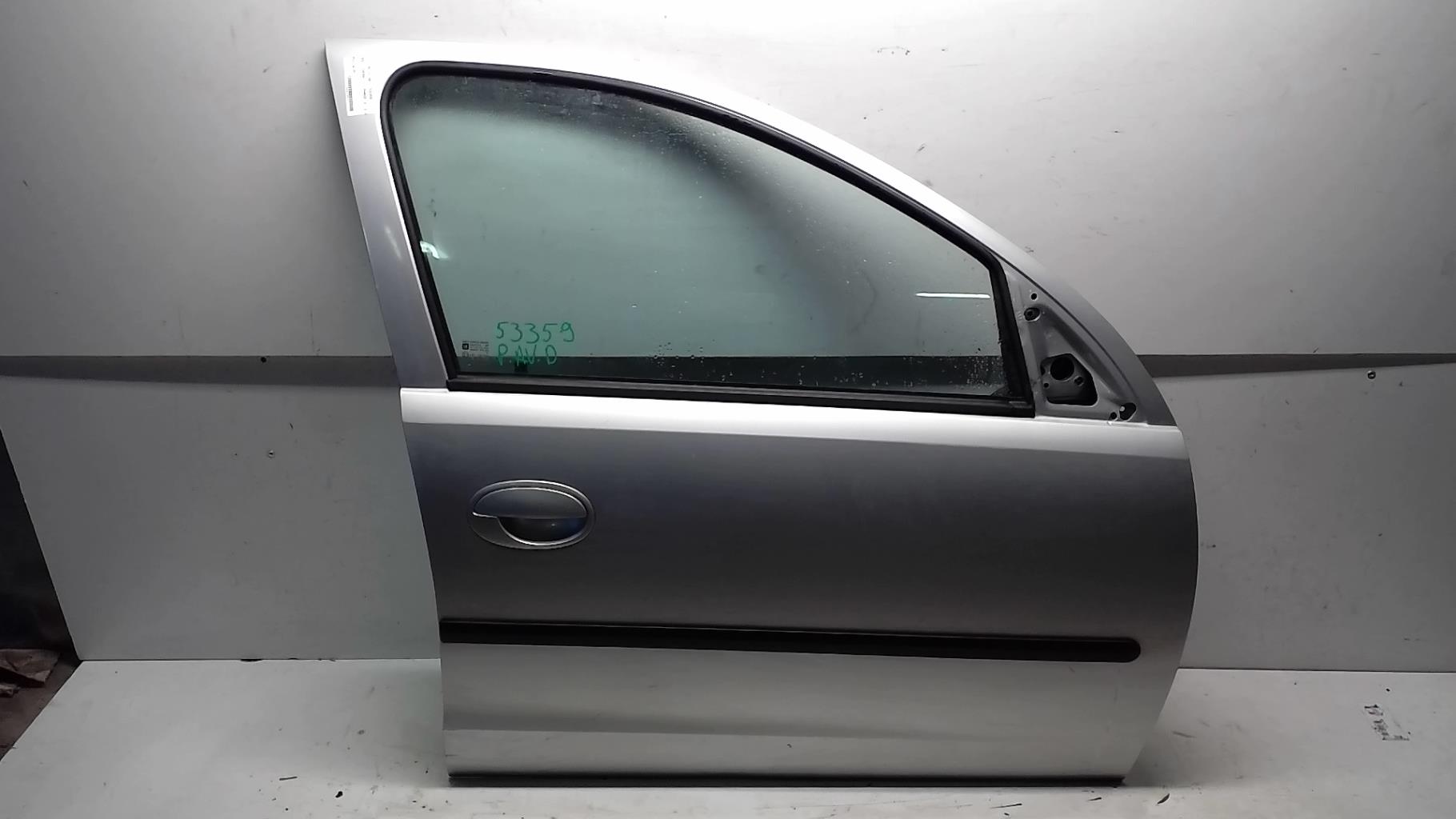 Porte avant droit