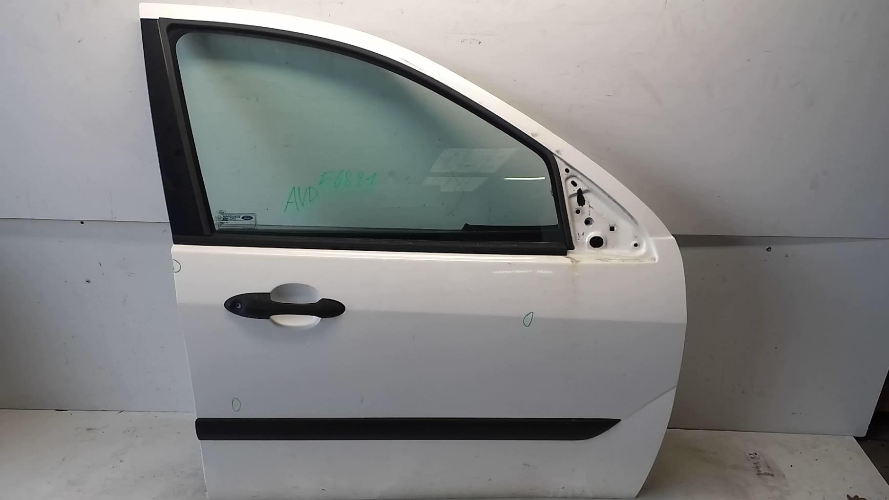 Porte avant droit