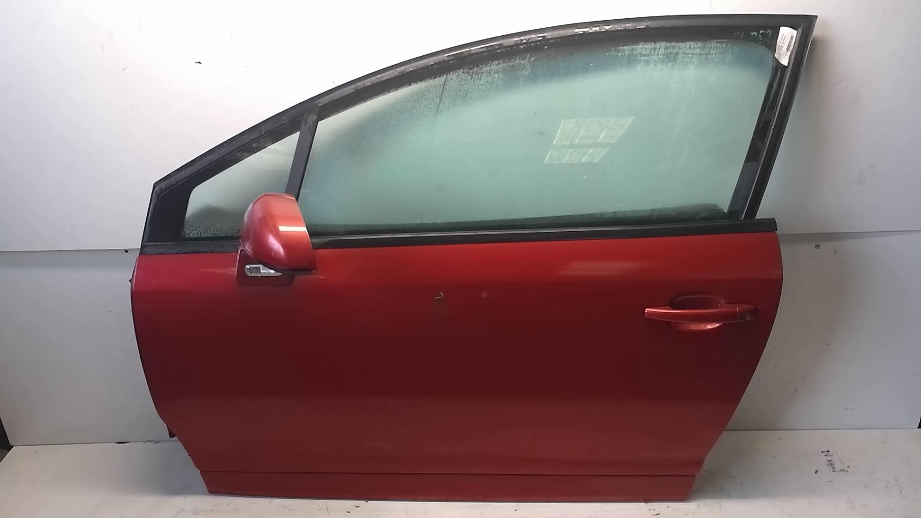 Porte avant gauche