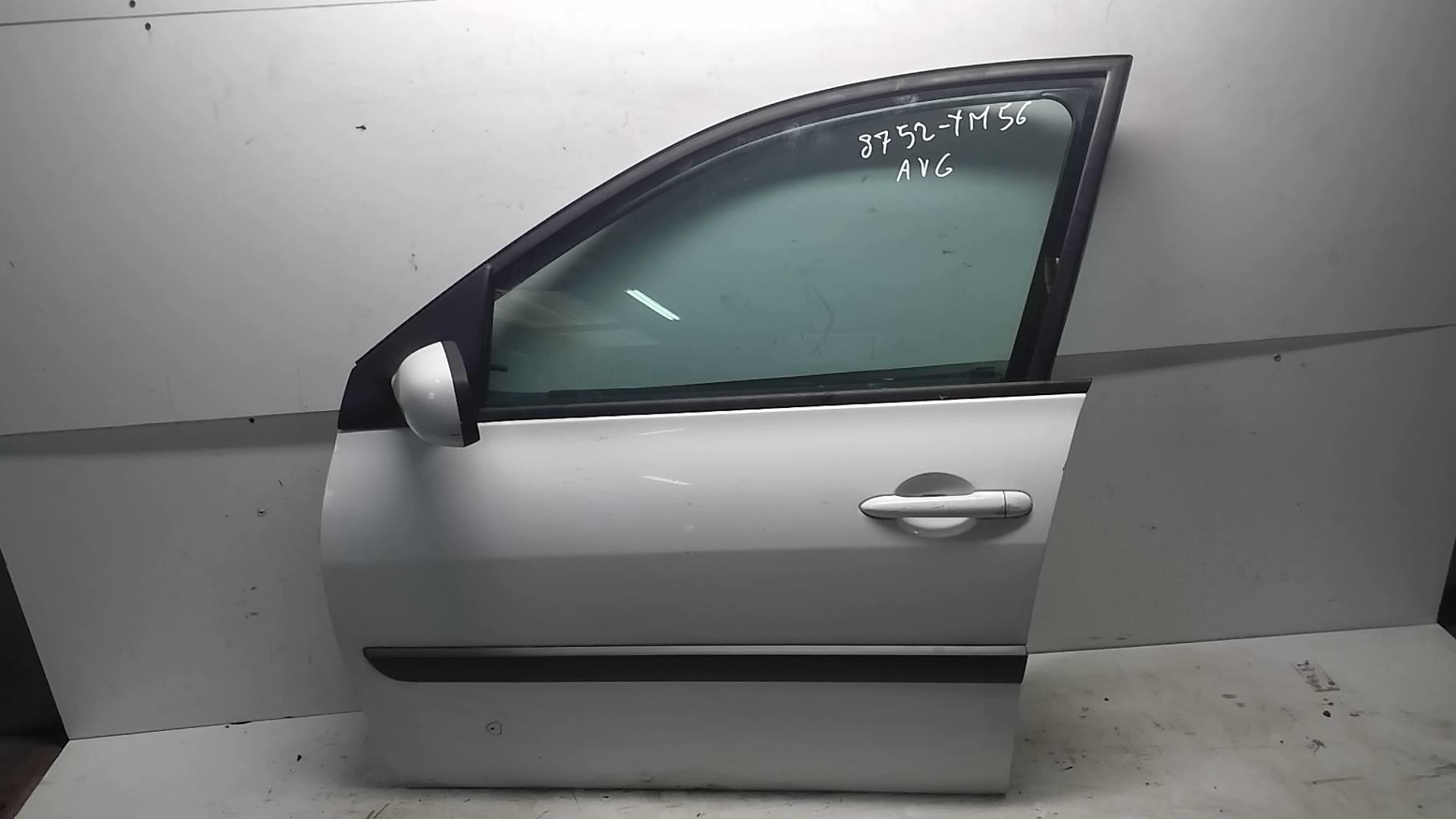 Porte avant gauche