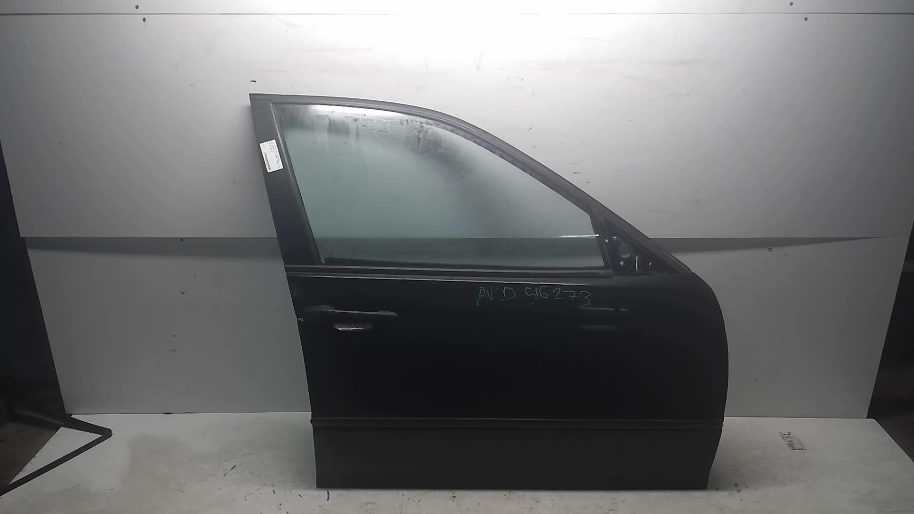 Porte avant droit