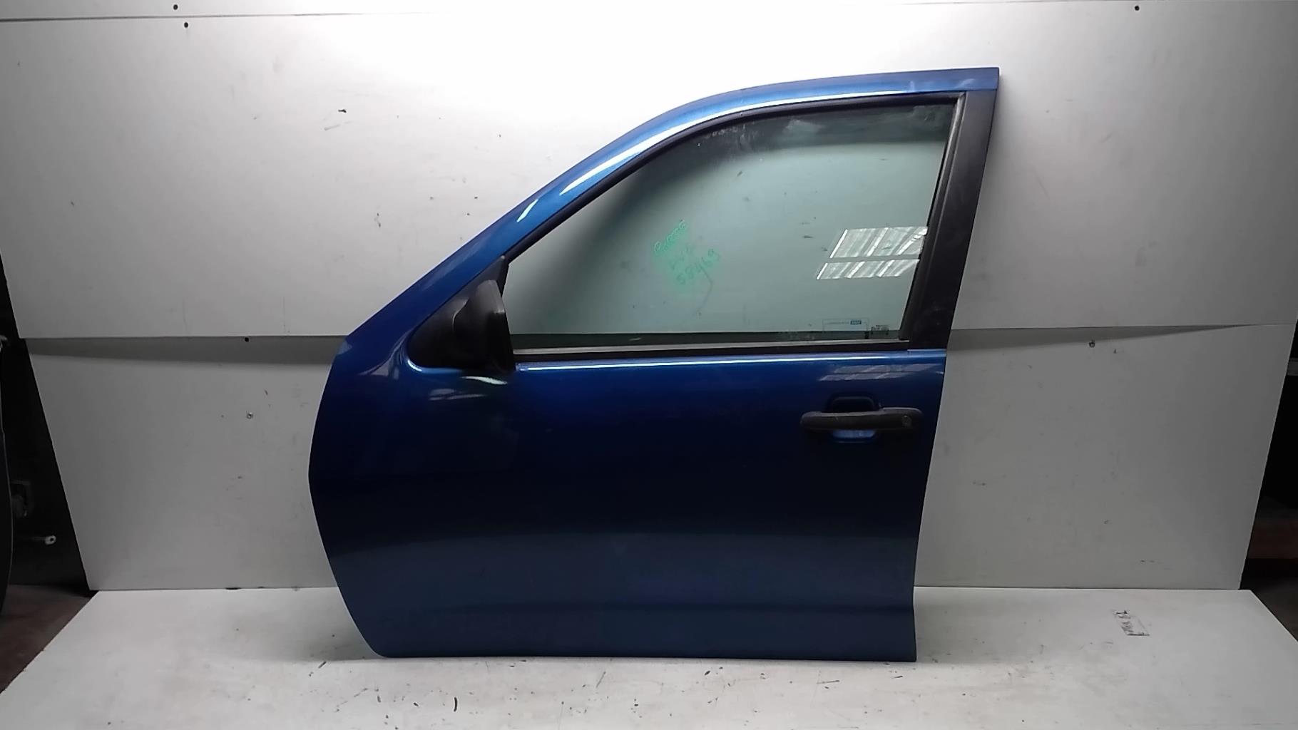 Porte avant gauche