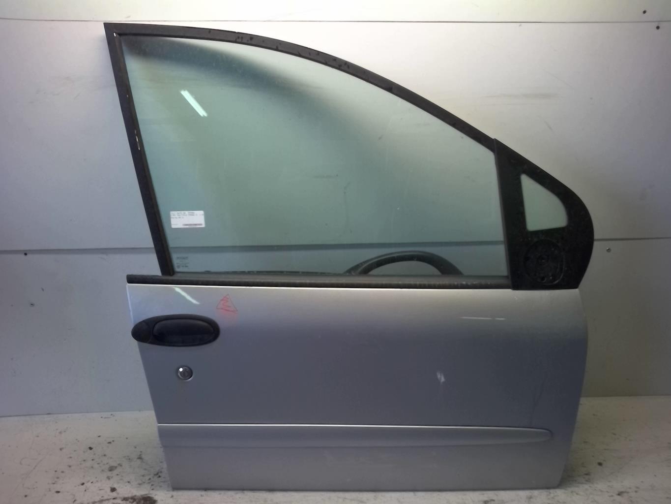Porte avant droit