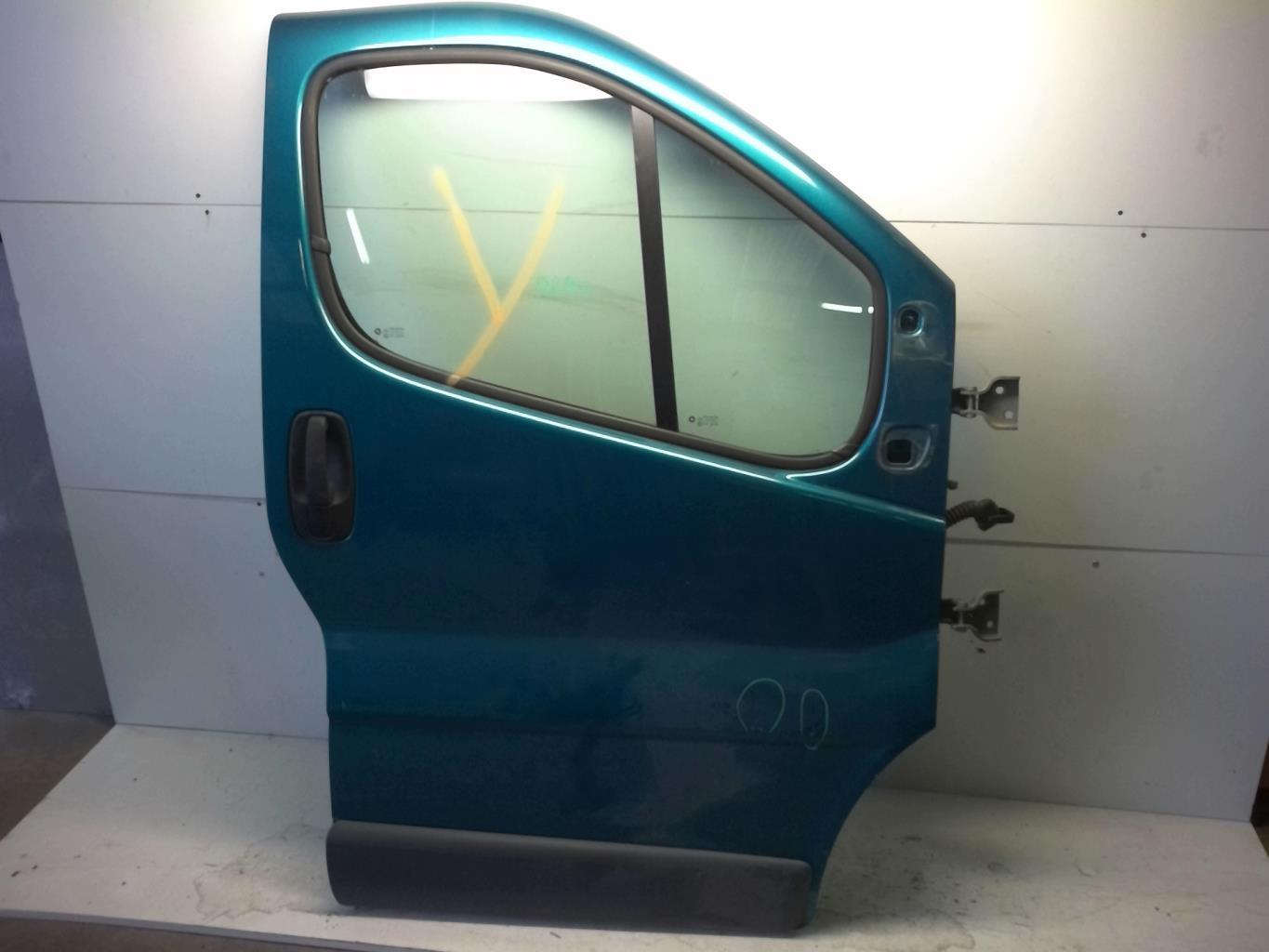 Porte avant droit