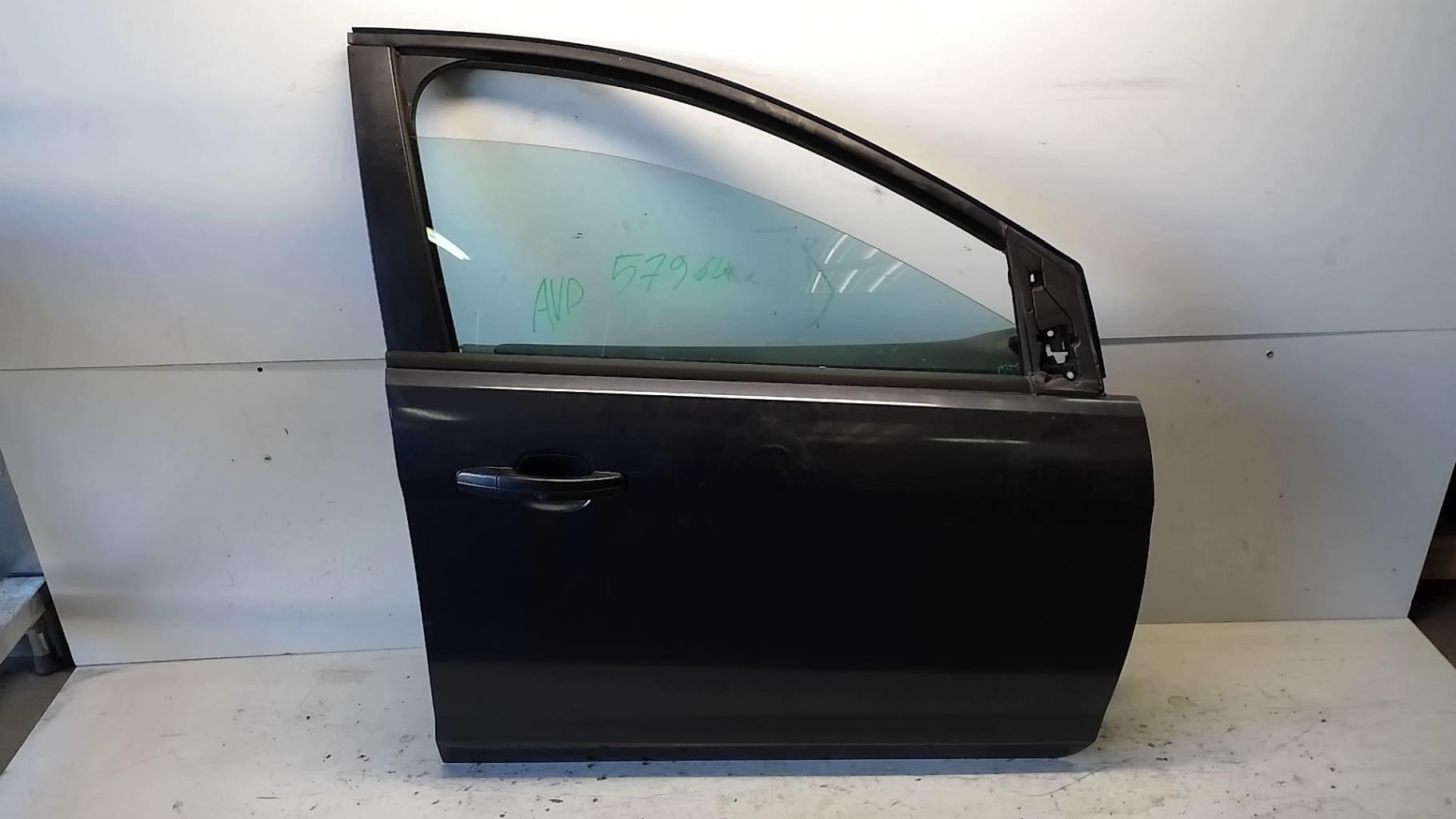 Porte avant droit