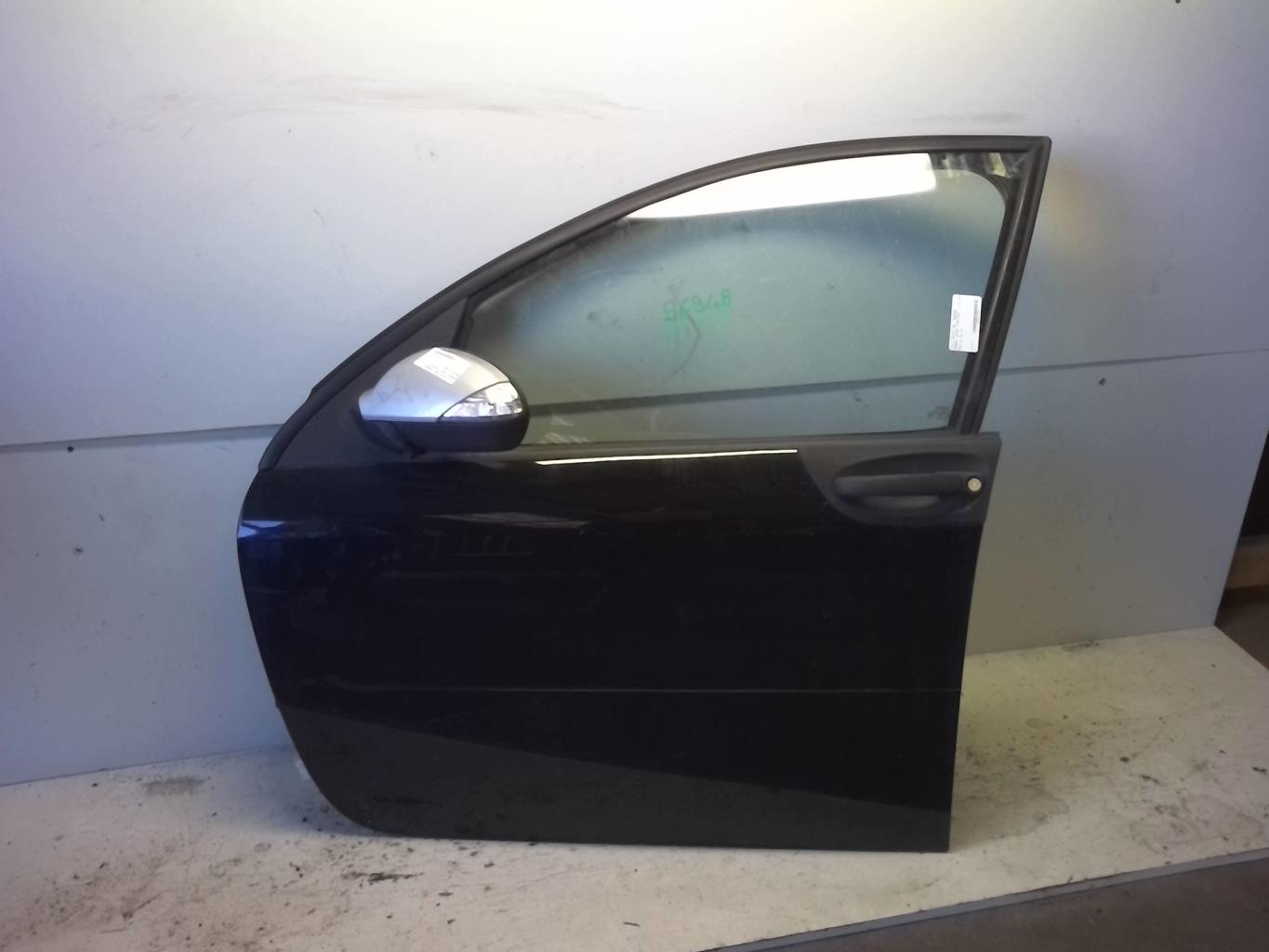 Porte avant gauche