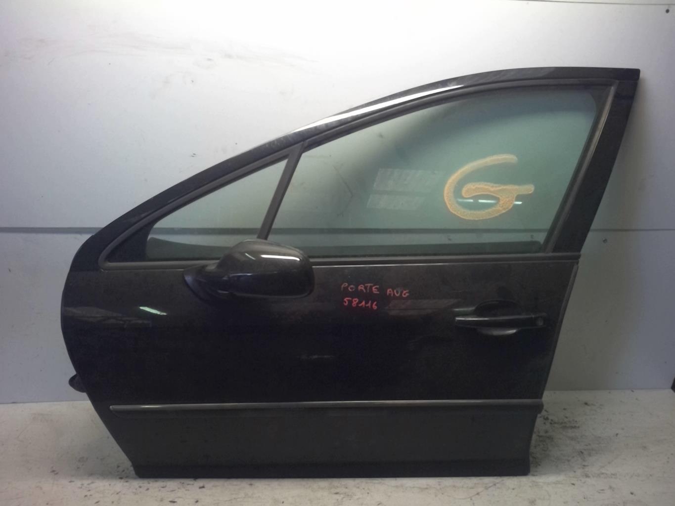 Porte avant gauche