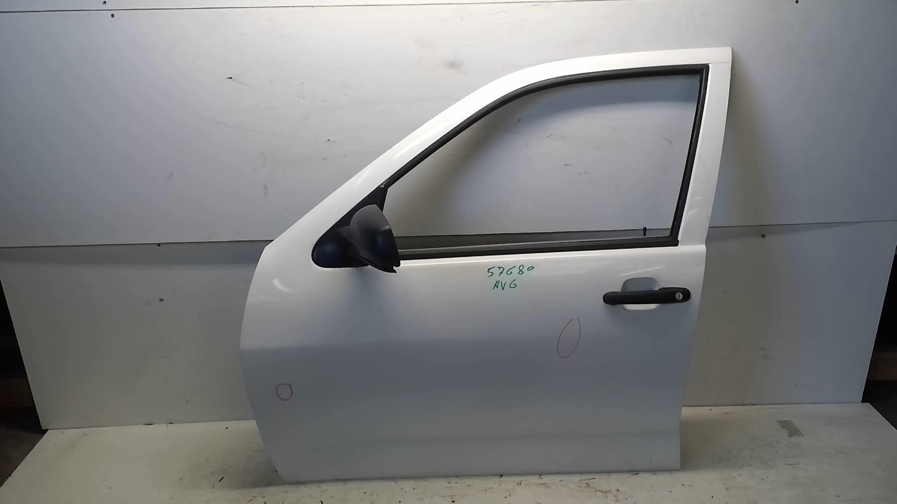 Porte avant gauche