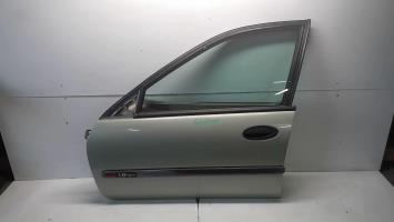 Porte avant gauche