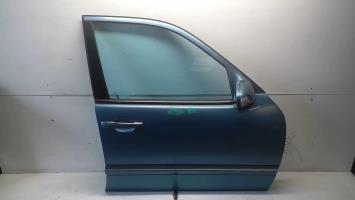 Porte avant droit