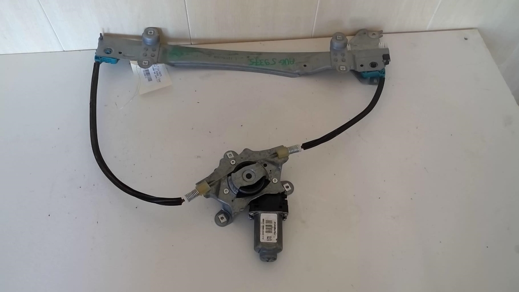 Mecanisme de leve vitre electrique avant gauche
