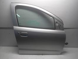 Porte avant droit