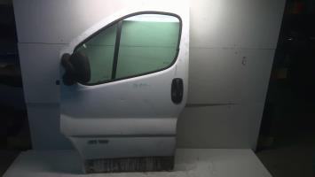 Porte avant gauche
