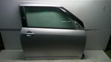 Porte avant droit