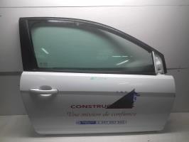 Porte avant droit