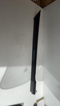 Baguette d'aile arrière droite