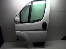 Porte avant gauche