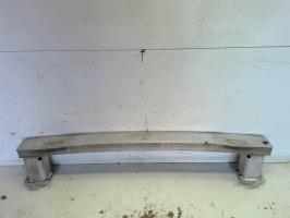 Renfort pare choc avant (traverse)