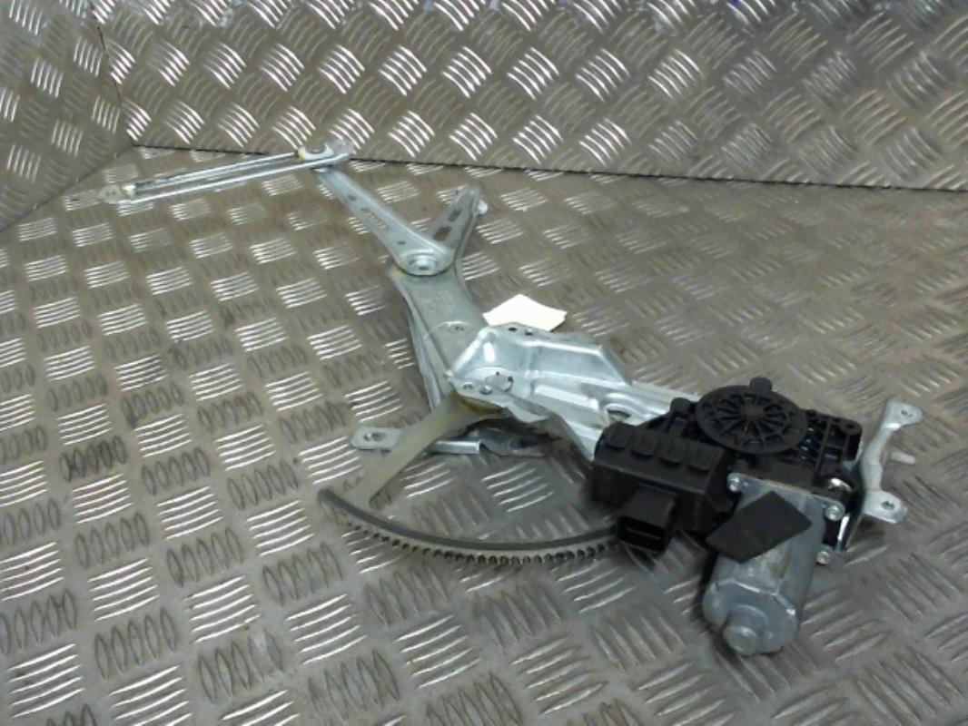 Leve vitre electrique avant gauche