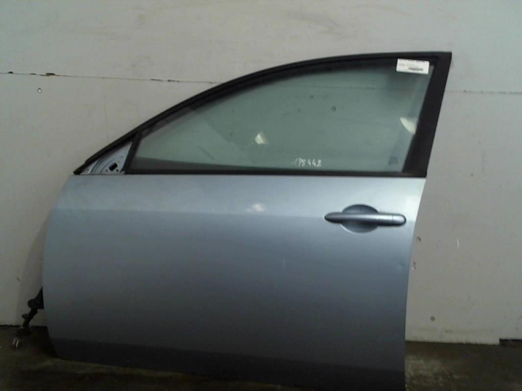 Porte avant gauche