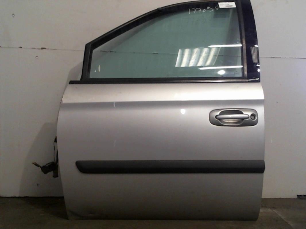 Porte avant gauche