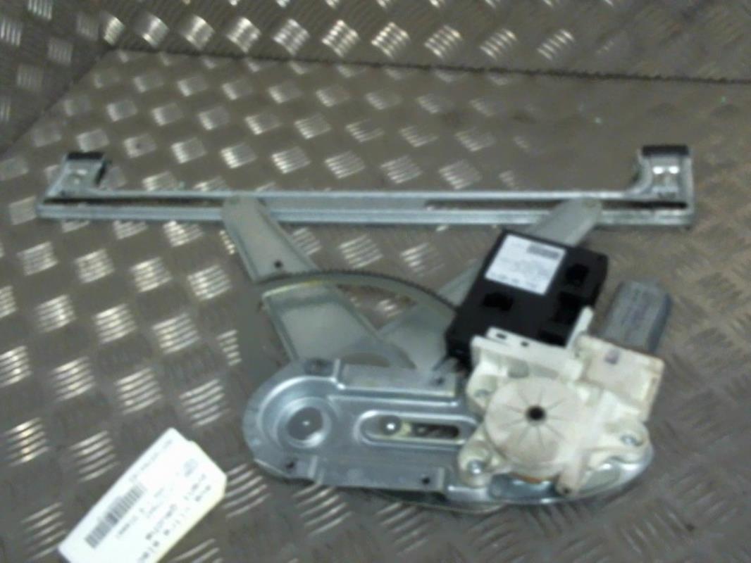 Leve vitre electrique avant gauche