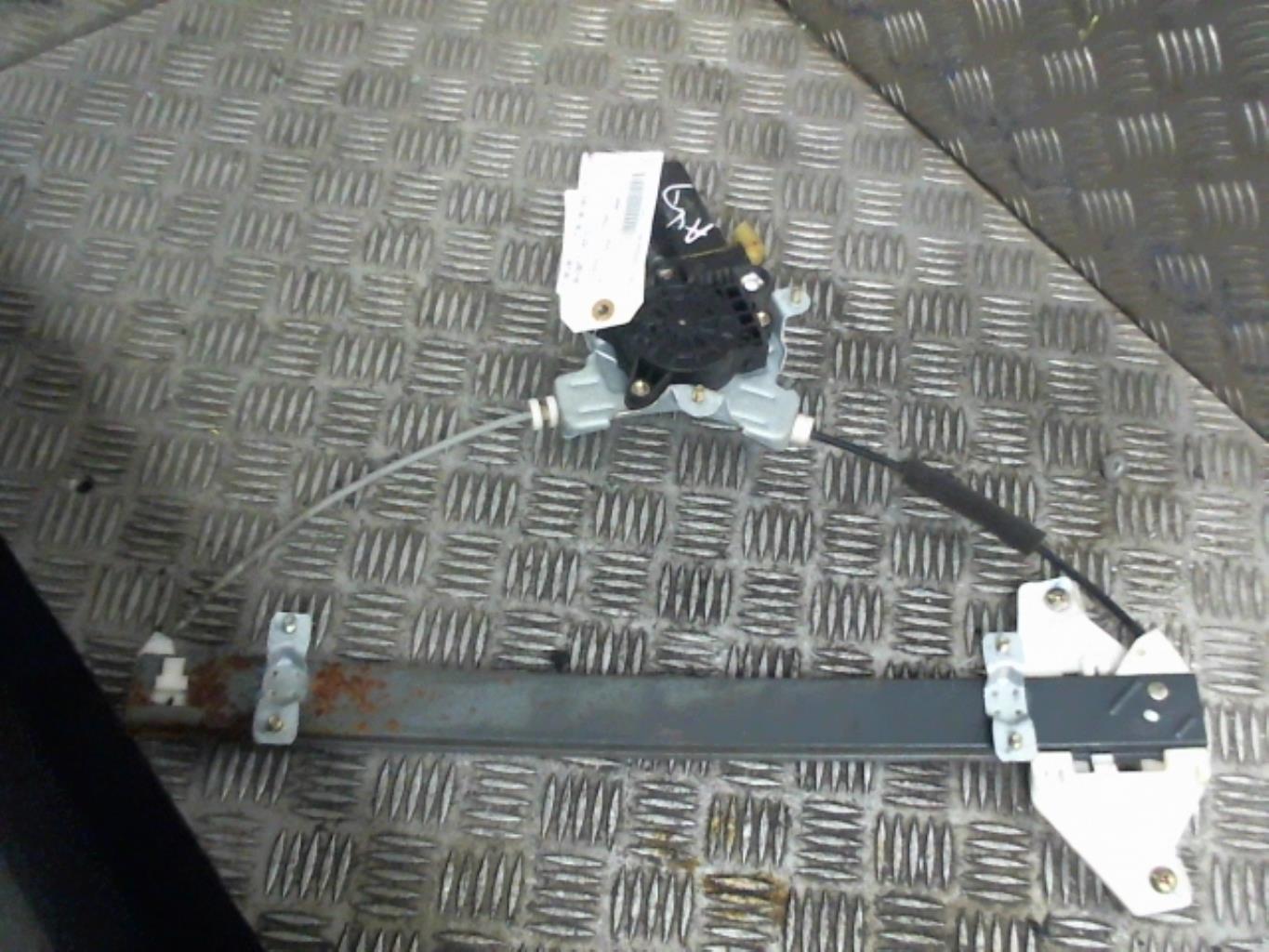 Leve vitre electrique avant droit