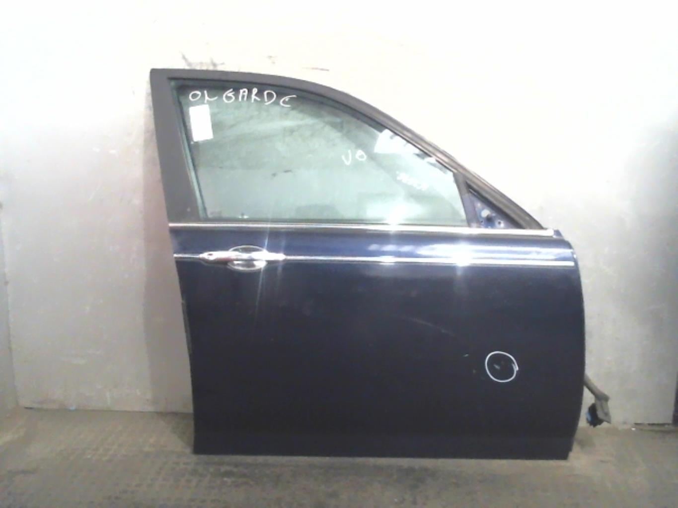 Porte avant droit