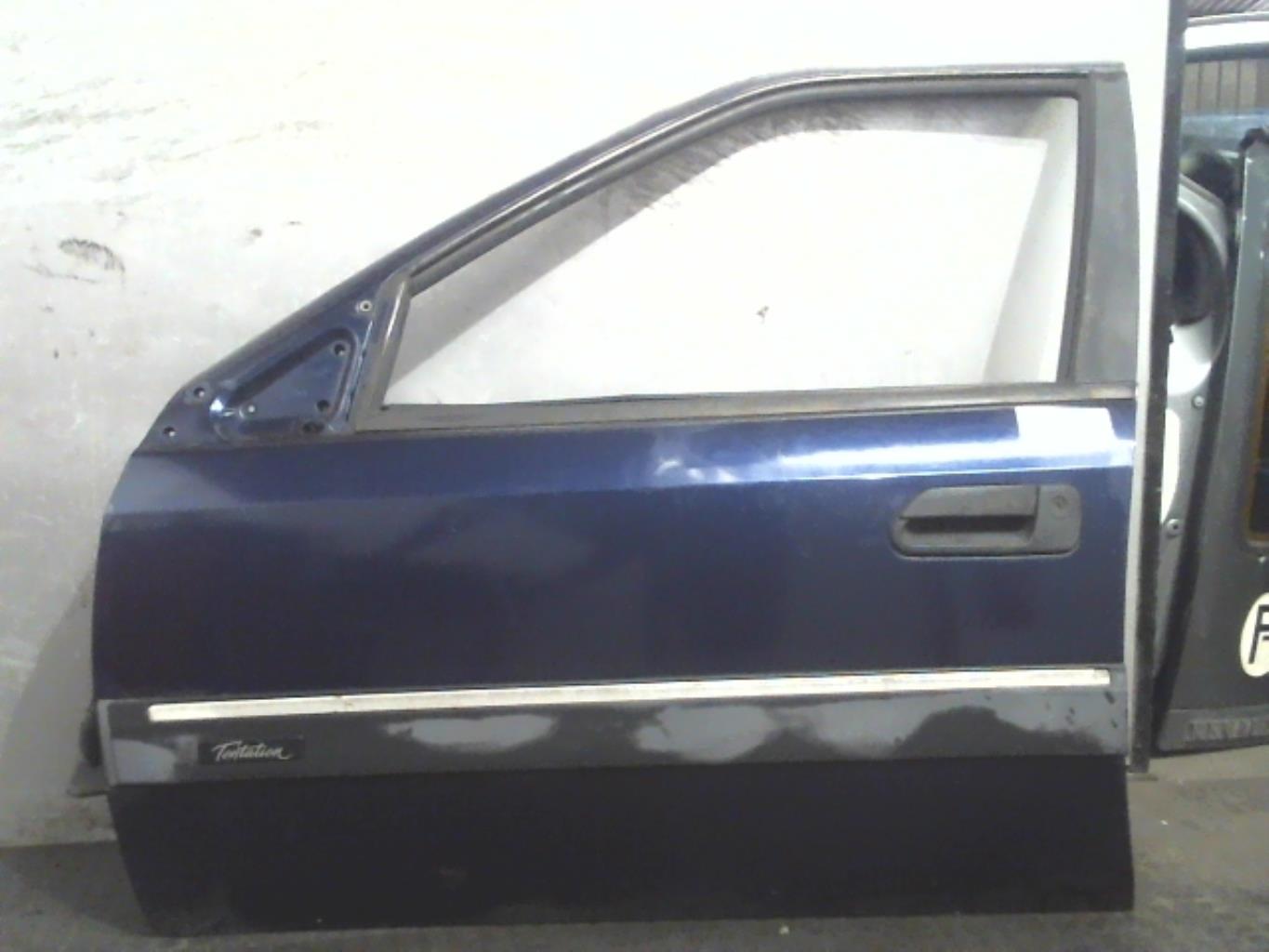 Porte avant gauche